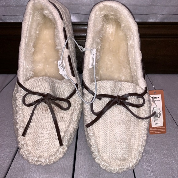 Sonoma Shoes - 🔥3/$10 Sonoma House Shoes NWT